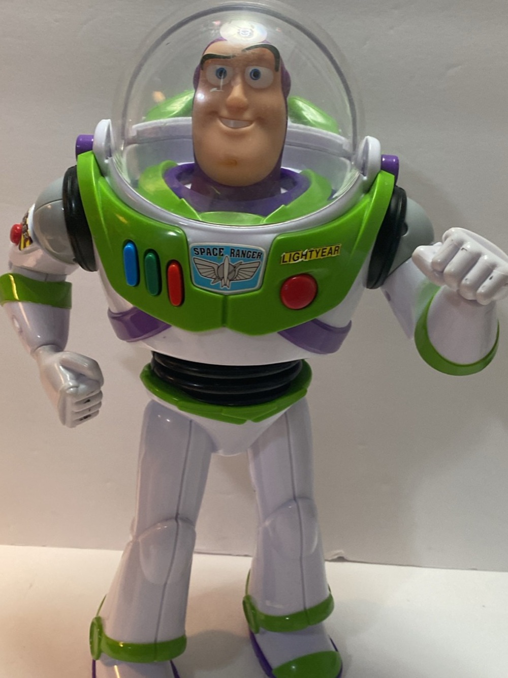 Buzz light year action figure electronic